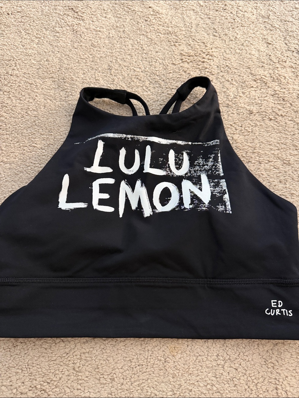 Lululemon black snd white sports bra Ed Curtis collab sz 8